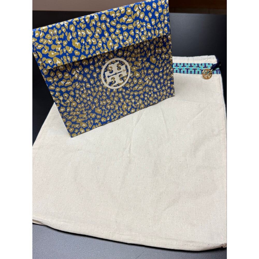 Tory Burch Travel Gift Bag & Matching Envelope Clutch/Pouch Set Blue Gold Print